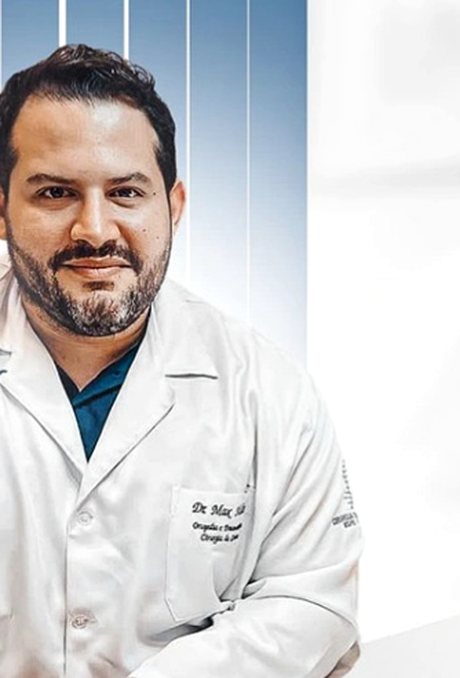 Dr. Max Muller, médico de coluna em Fortaleza