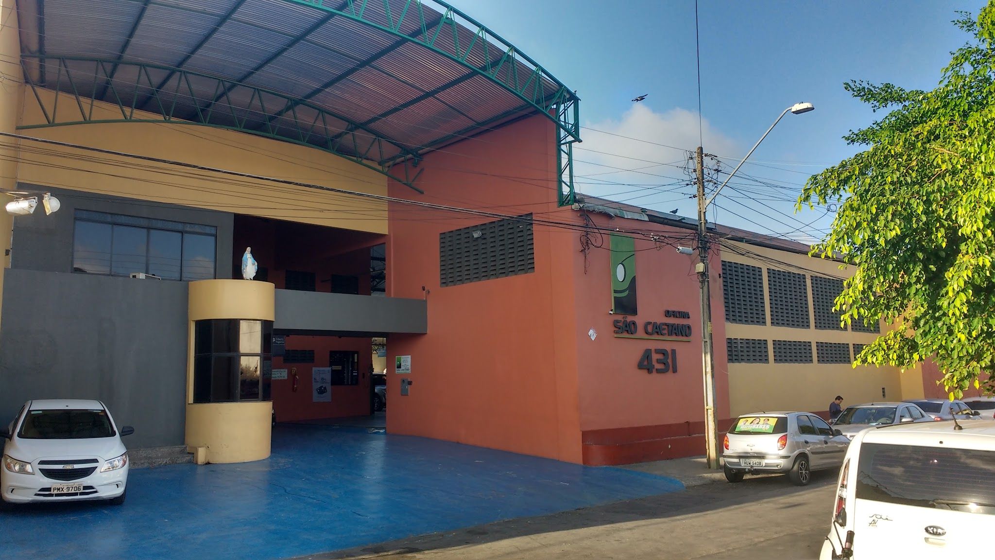 Fachada da Oficina São Caetano na Rua Carvalho Júnior, Tauape, Fortaleza